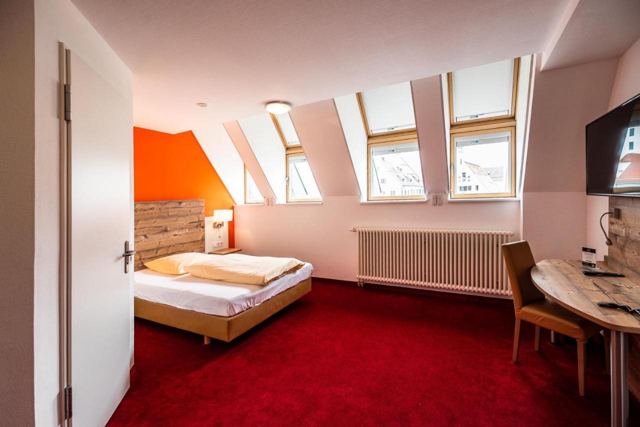 Sternplatz Hotel إيهنغن المظهر الخارجي الصورة