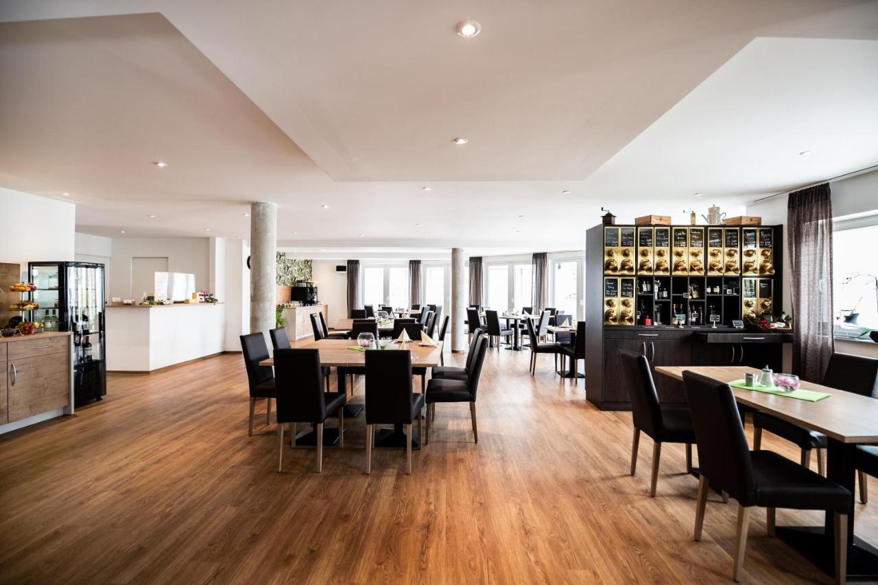 Sternplatz Hotel إيهنغن المظهر الخارجي الصورة