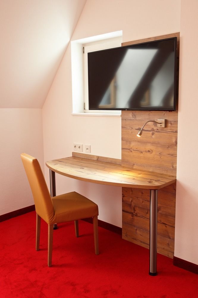 Sternplatz Hotel إيهنغن المظهر الخارجي الصورة